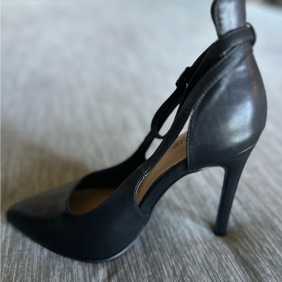 Torrid Black Ankle Strap Heels - Picture 4 of 7